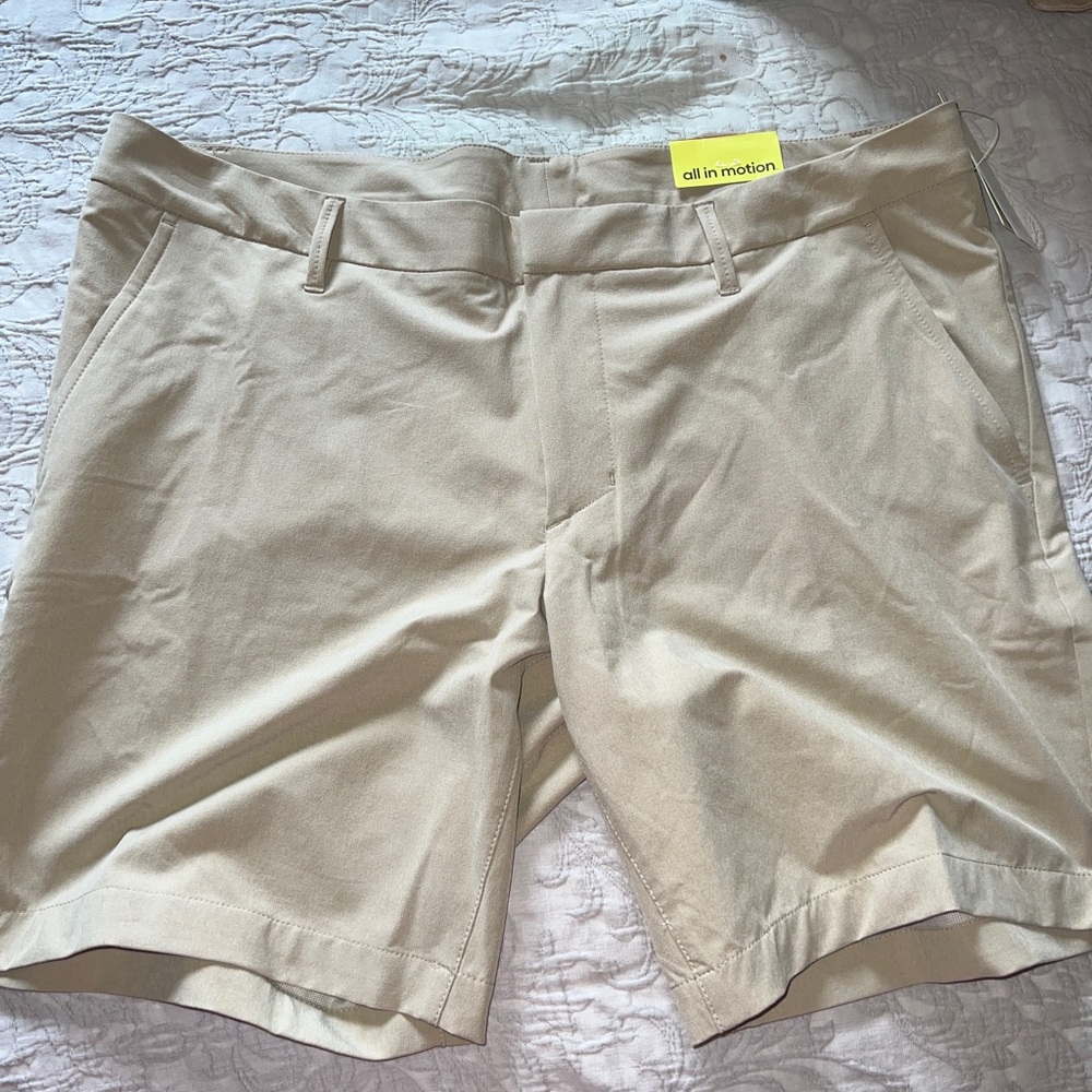 All in Motion Men's Size 40 Beige Moisture Wicking Golf Shorts